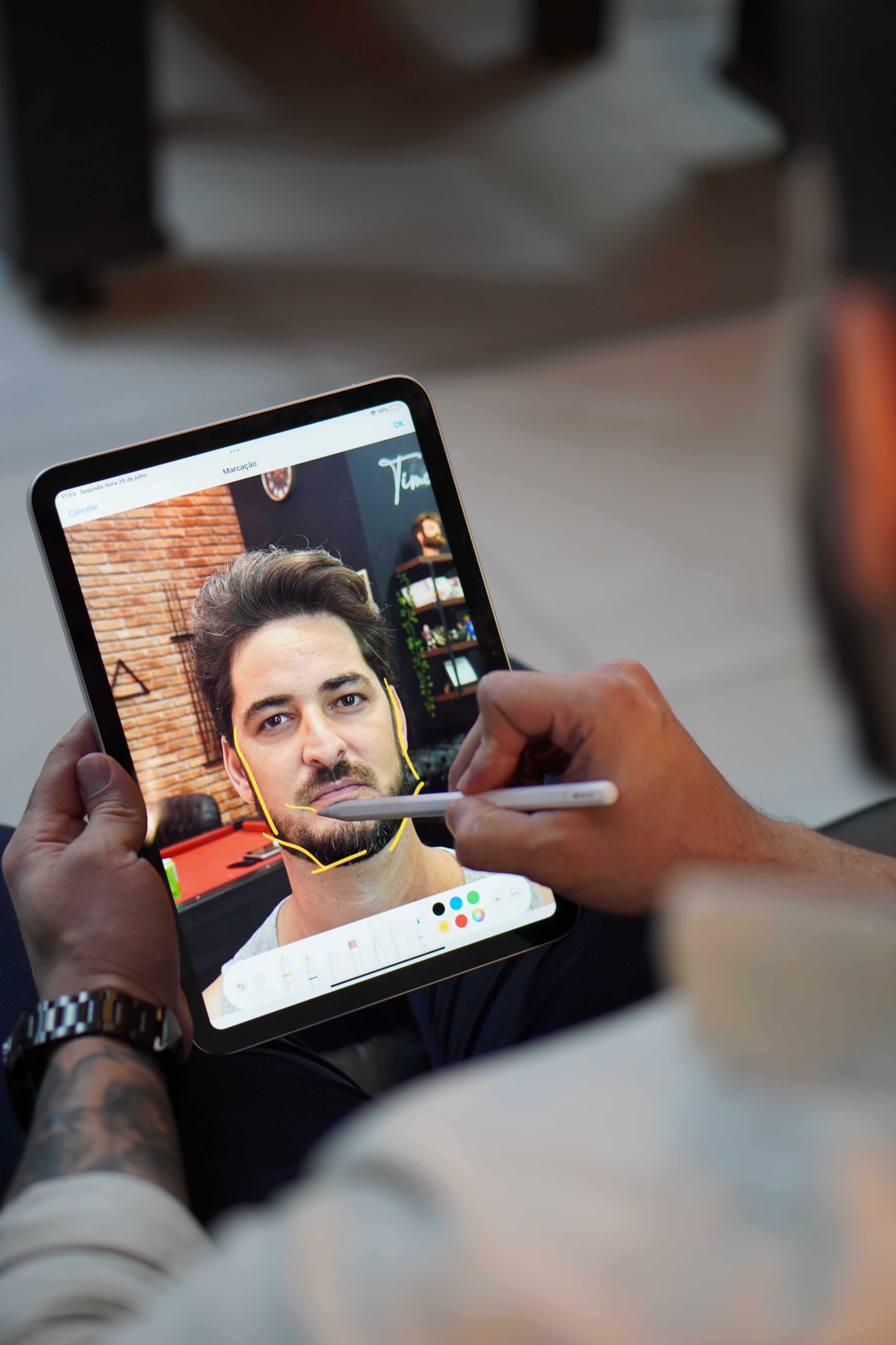 Análise de visagismo digital - Estudo das proporções faciais